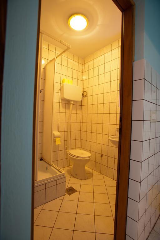 Apartments Marinko Povile Cameră foto